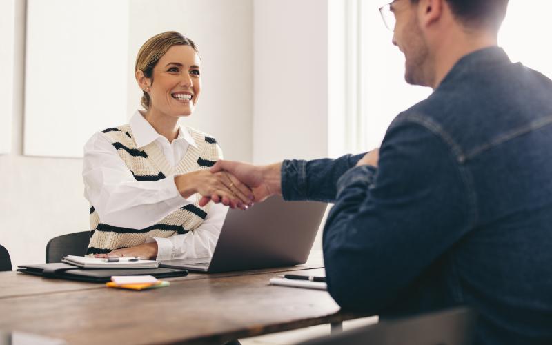 Vertrag unterzeichnung